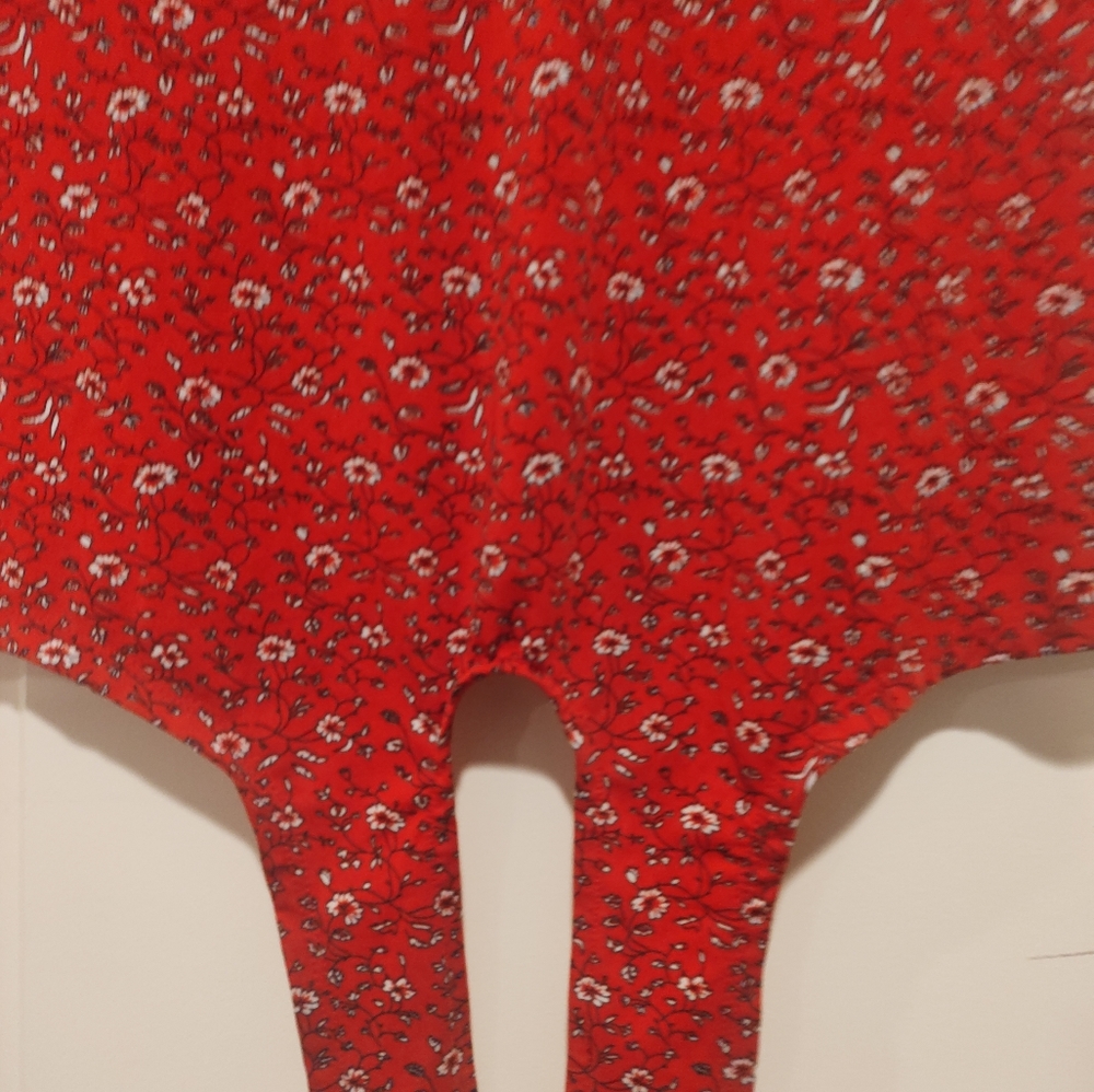 Crop top - Picture 3 of 3